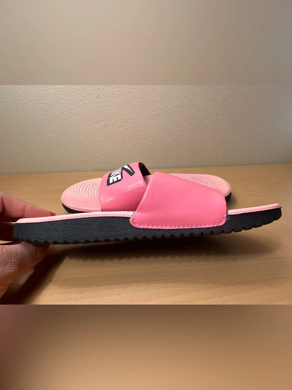 Nike Kawa Slide GS Sunset White Black Pulse Slides Shoes Size 2Y